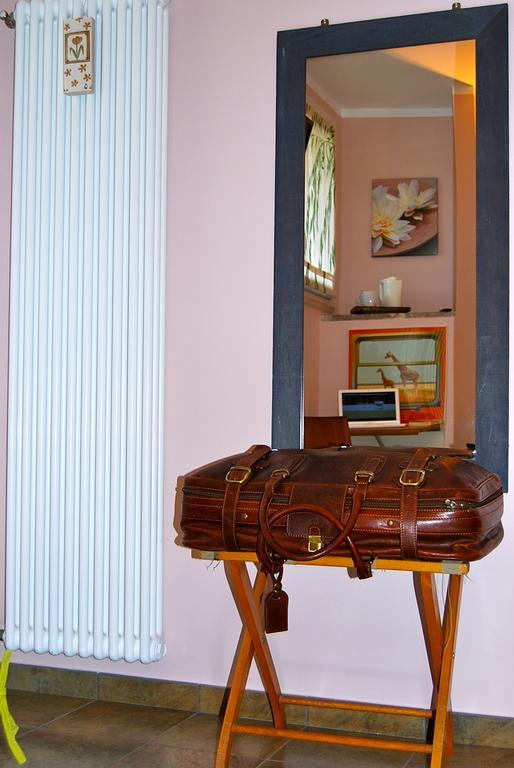 B&B Mama Rò Cesena Ruang foto